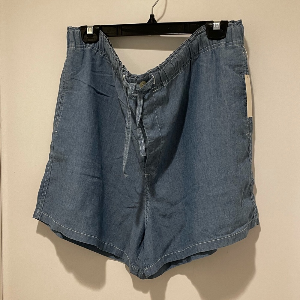 Gap Tencel Elastic Waist Jean Shorts NWT